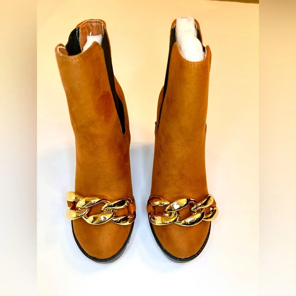 NWT Lux Chelsea Combat Ankle Boots - Chestnut Tan Brown w/Gold Chain Detail - Picture 5 of 10